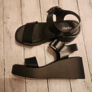Limelight Sleek Black Platform Sandals. NEVER WORN
